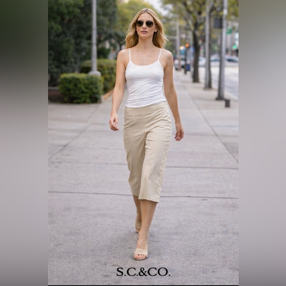 SC&Co Pants - Women's Cream Capris